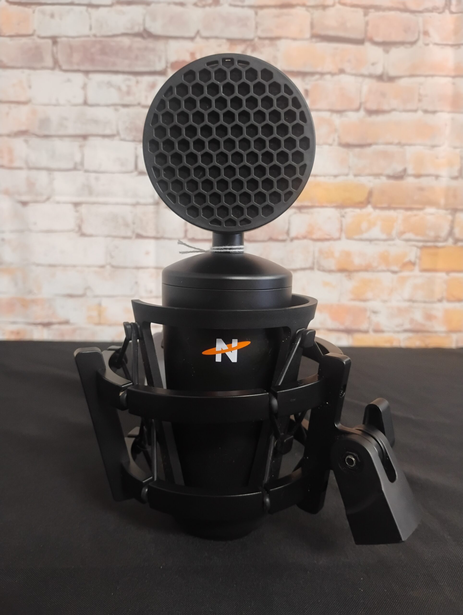 Neat Microphones King Bee II Large Diaphragm Cardioid Condenser Microphone