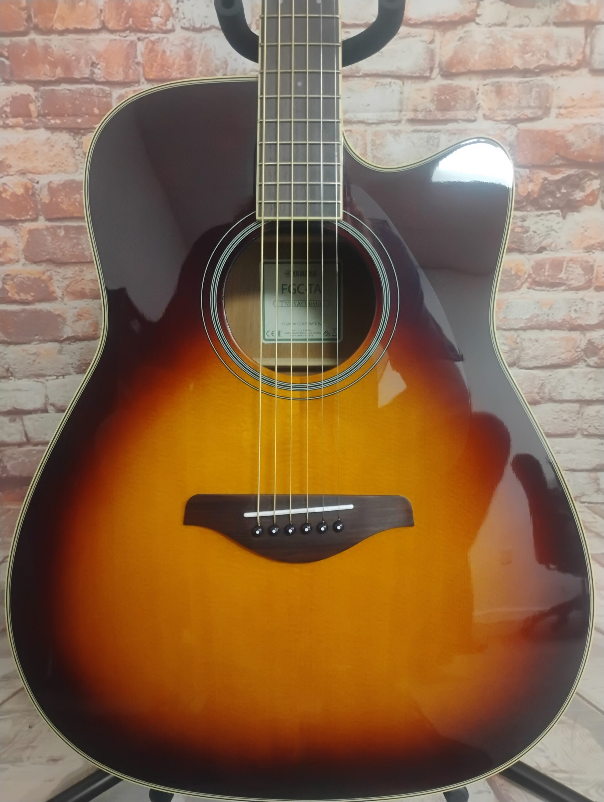 Yamaha FGC-TA - Image 3