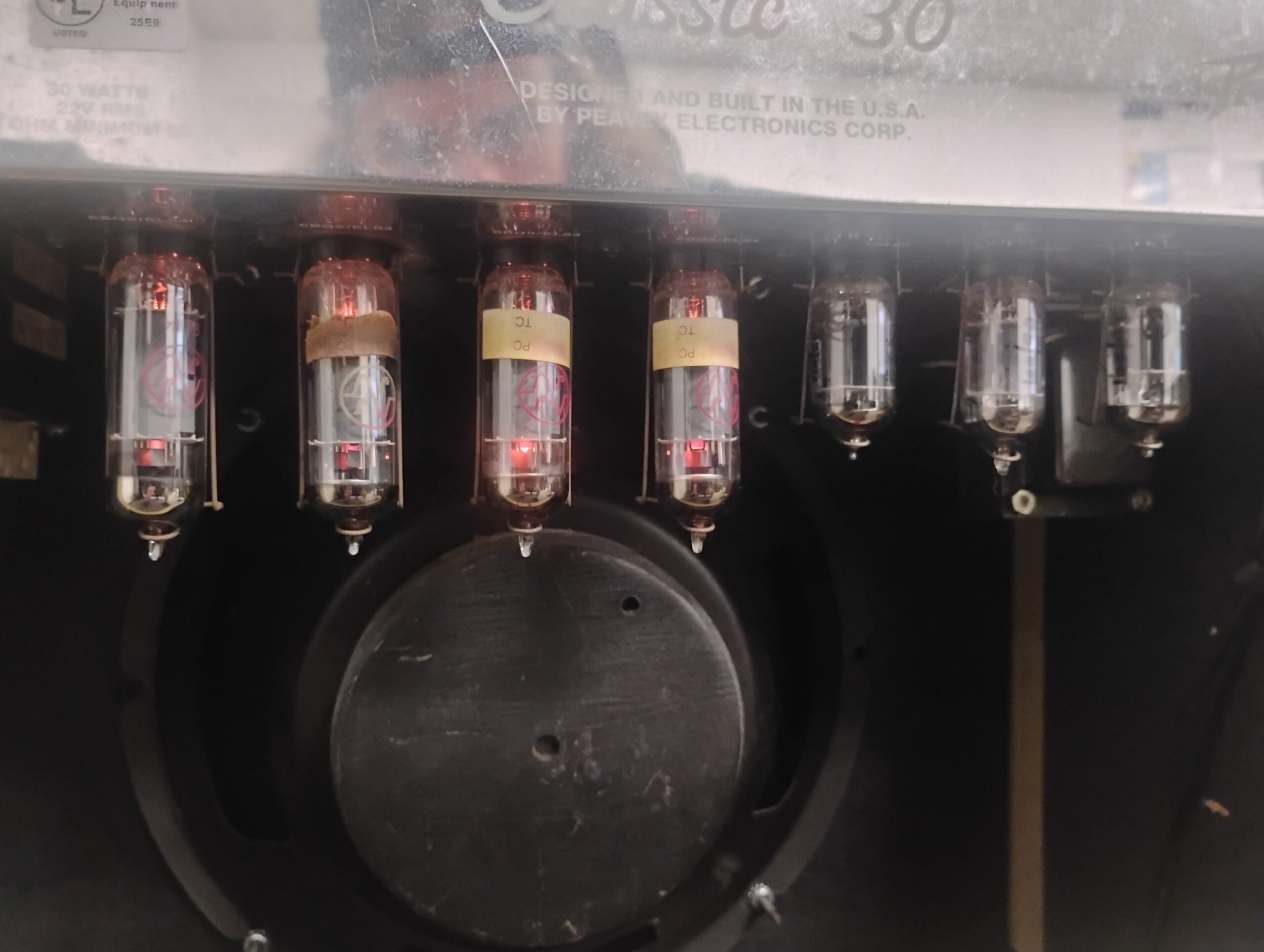 Peavey Classic 30 W/ 112E Cab - Image 4